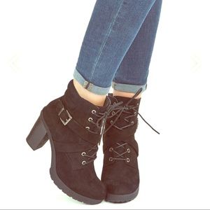 🔥NWOT RAISA JUSTFAB FAUX SUEDE BOOTIES! ❤️😍😍